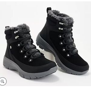 Skechers Martha Stewart X Suede Lace-Up Winter Boots Woman's Sz 7